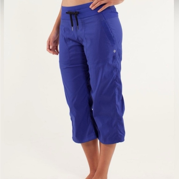 Lululemon studio II crop pants Sz 8 women - Picture 2 of 14